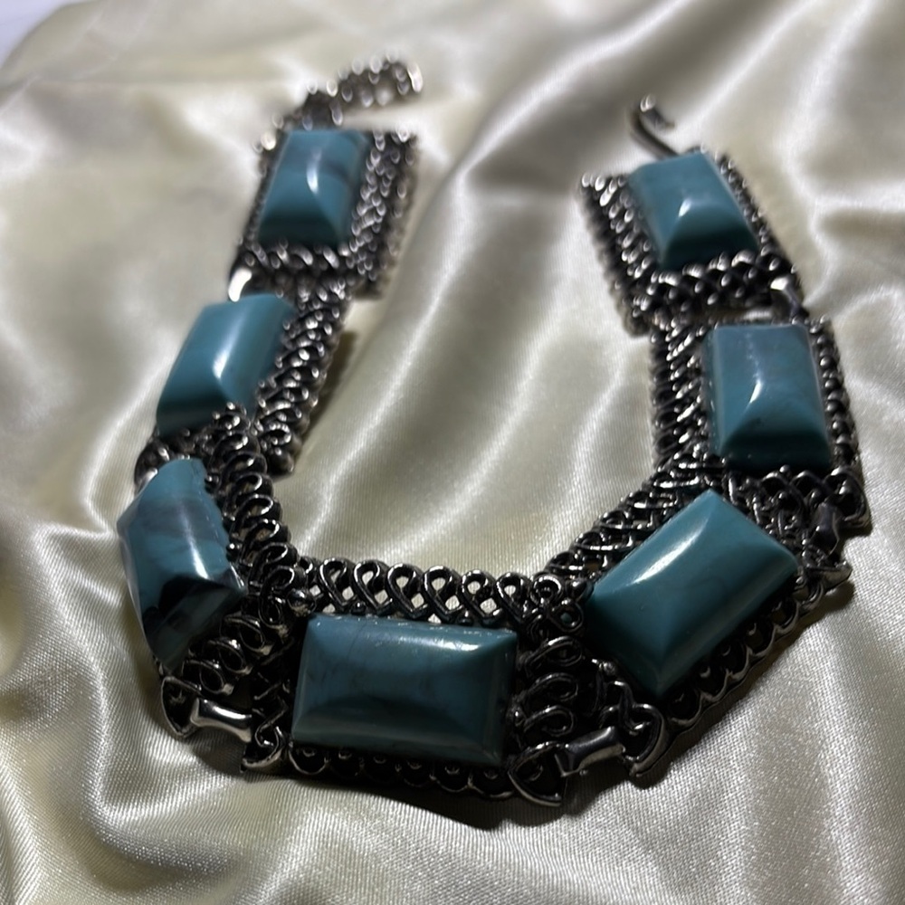 Blue and Silver Geometric Necklace with Intricate Metalwork